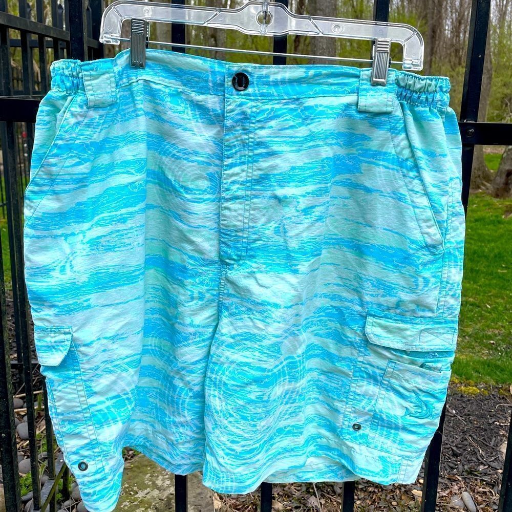 REEL LEGENDS sonar print nylon shorts